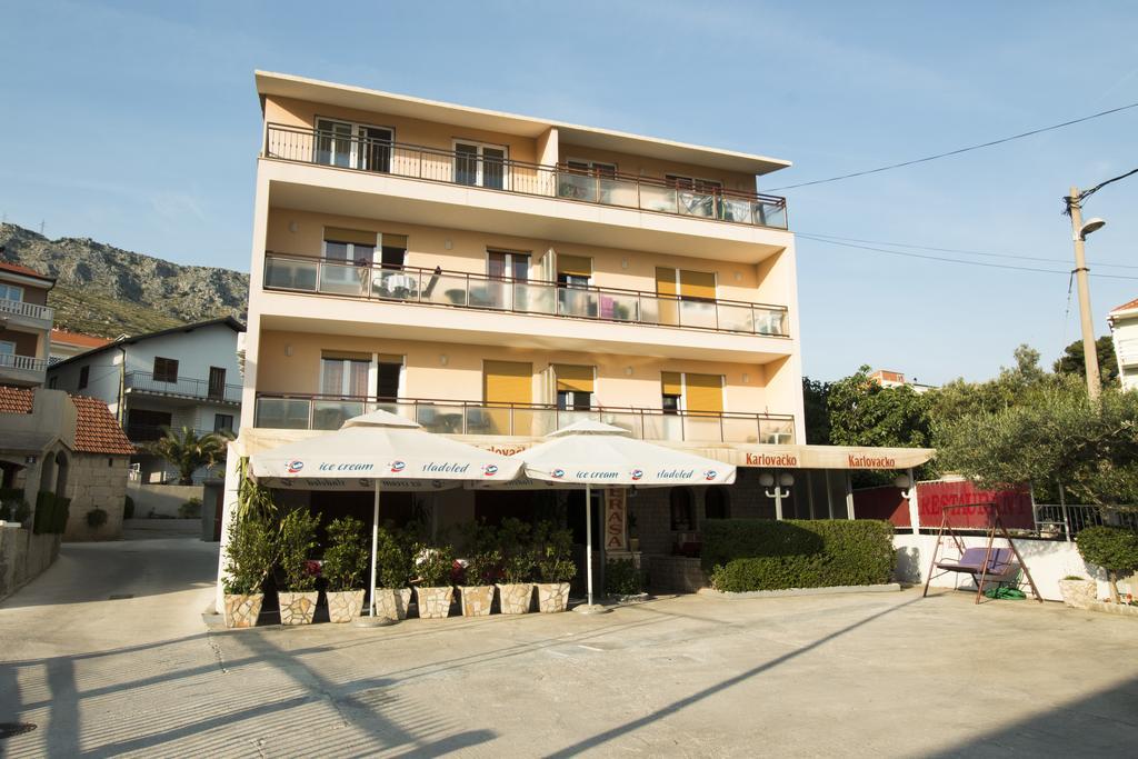 Apartments Croatia Omiš Exteriör bild
